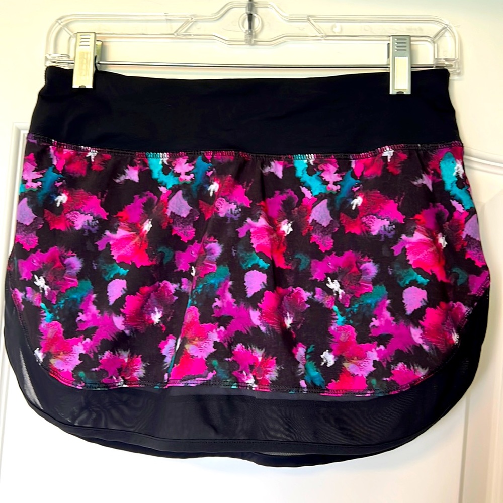 LuluLemon skort